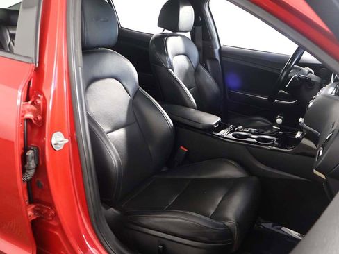 Used 2022 Kia Stinger GT-Line w/ Sun & Sound Package RWD image 31