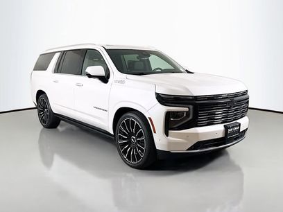 Used 2025 Chevrolet Suburban High Country