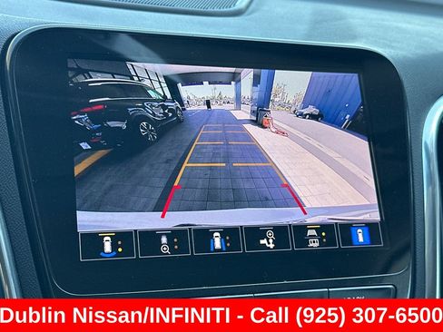 Used 2023 Chevrolet Equinox Premier AWD/4WD image 28