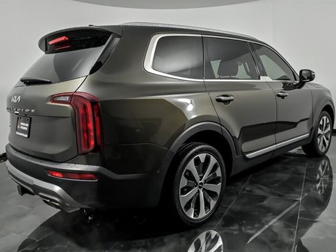 Used 2022 Kia Telluride S AWD/4WD image 8