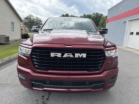 Used 2025 RAM 1500 Laramie w/ Sport Appearance Package AWD/4WD image 8