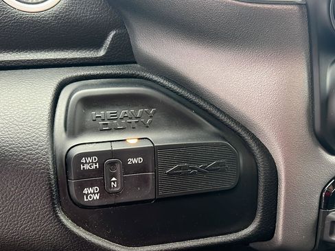 Used 2024 RAM 2500 Big Horn image 28