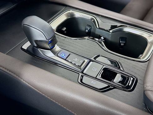 Certified 2023 Lexus RX 350 FWD w/ Accessory Package image 17