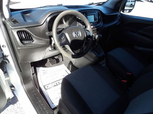 Used 2021 RAM ProMaster City Tradesman image 16