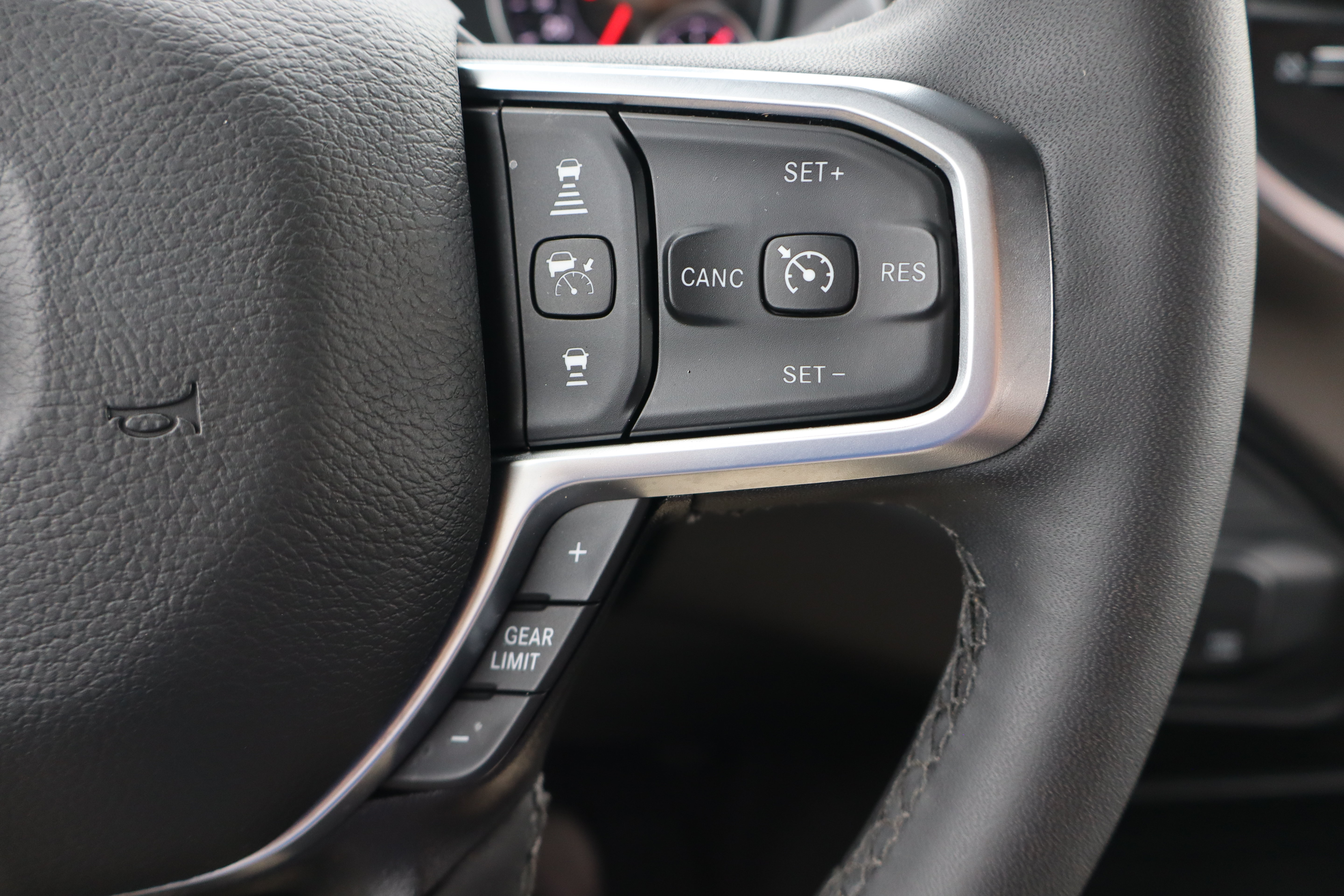 Used 2026 RAM 2500 Big Horn AWD/4WD image 16