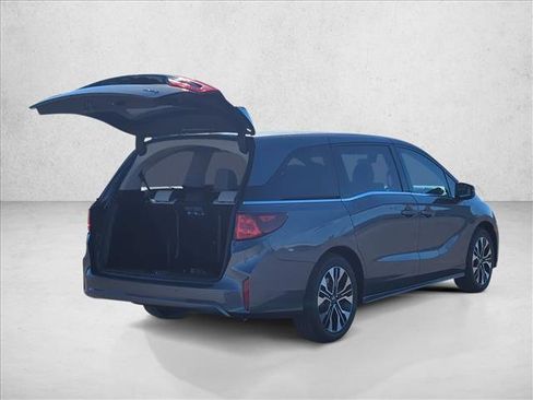New 2026 Honda Odyssey Elite image 2