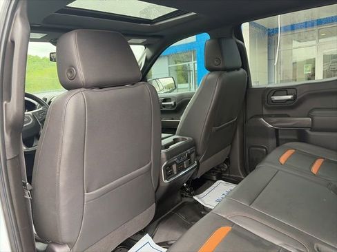 Used 2021 GMC Sierra 1500 AT4 w/ AT4 Premium Package AWD/4WD image 15