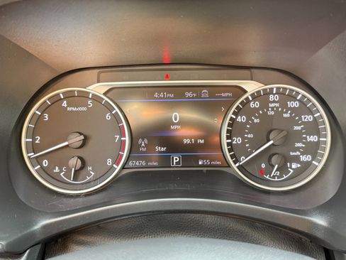 Used 2021 Nissan Sentra SV image 19