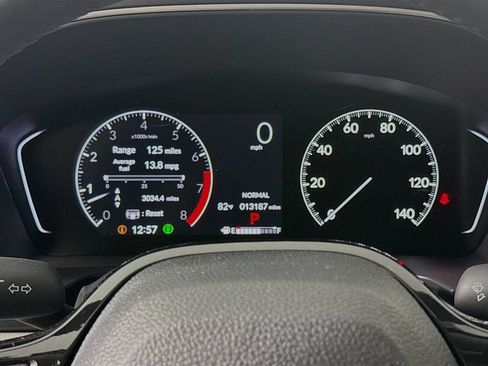 Certified 2025 Honda Pilot Touring image 12