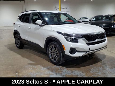 Used 2023 Kia Seltos S FWD image 3