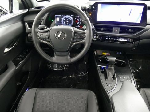 Used 2023 Lexus UX 250h AWD w/ Premium Package image 26