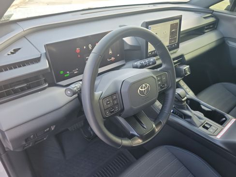 Certified 2026 Toyota RAV4 SE w/ Convenience Package AWD/4WD image 24