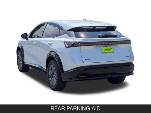 Used 2025 Nissan Ariya AWD image 8