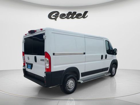 Used 2025 RAM ProMaster 2500 w/ U-Haul Equipment Group FWD image 5