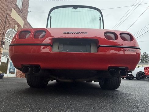 Used 1990 Chevrolet Corvette ZR-1 RWD image 7