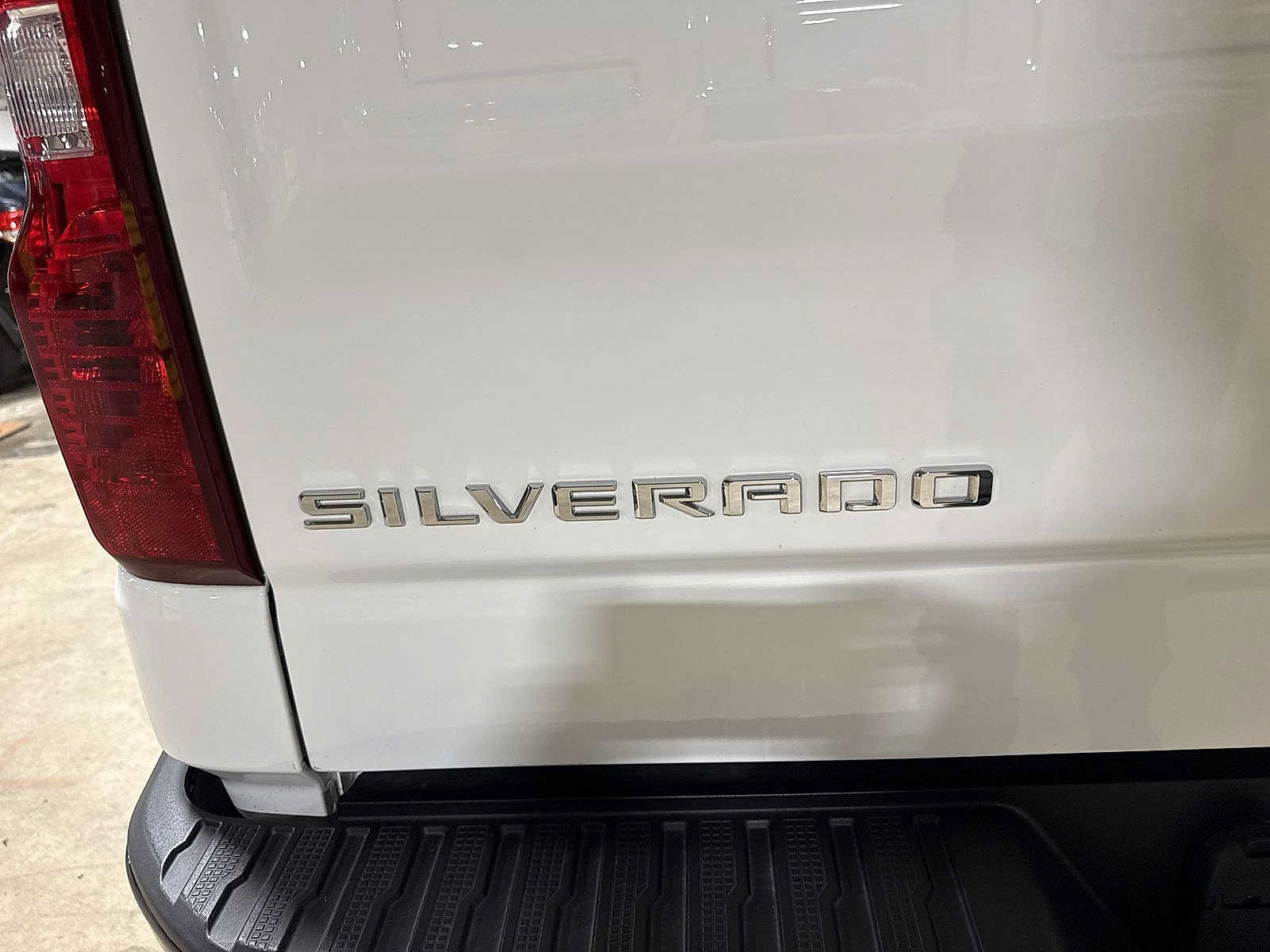 Used 2022 Chevrolet Silverado 1500 Custom Trail Boss AWD/4WD image 27