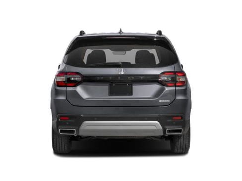 New 2025 Honda Pilot Touring image 5