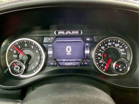 Used 2019 RAM 1500 Laramie image 42