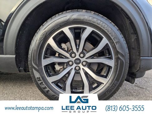 Used 2023 Ford Explorer ST-Line w/ Class IV Trailer Tow Package image 10