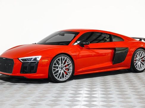 Used 2017 Audi R8 V10 plus AWD/4WD image 18