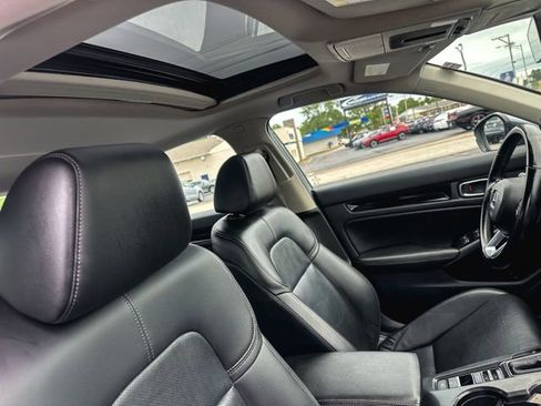 Used 2022 Honda Civic Touring image 24