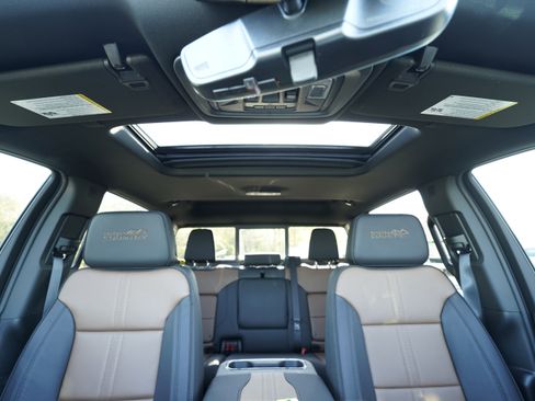 New 2026 Chevrolet Silverado 2500 High Country w/ High Country Premium Package AWD/4WD image 77