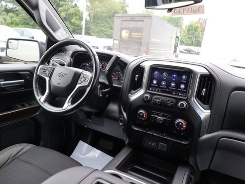 Certified 2021 Chevrolet Silverado 1500 LT Trail Boss AWD/4WD image 30