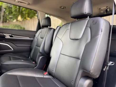 Used 2023 Kia Telluride S w/ S Sunroof Package AWD/4WD image 21