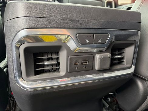 Used 2020 Chevrolet Silverado 2500 LTZ w/ LTZ Premium Package AWD/4WD image 10