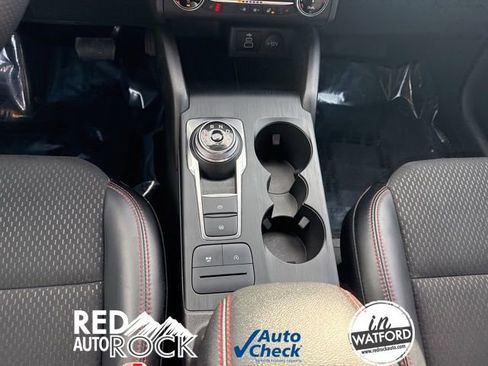 Used 2025 Ford Escape ST-Line Select image 13