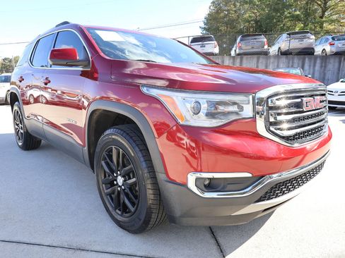 Used 2019 GMC Acadia SLT image 9