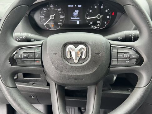 Used 2023 RAM ProMaster 2500 w/ Driver Convenience Group FWD image 24