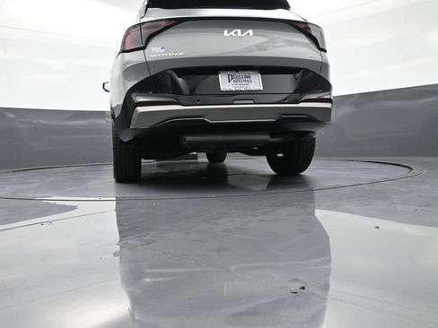 Certified 2026 Kia Sportage SX AWD/4WD image 32