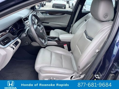 Used 2017 Cadillac XTS Luxury w/ Driver Awareness Package image 20