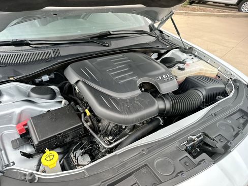 Used 2023 Chrysler 300 S image 26