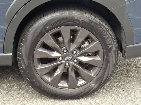 Certified 2025 Subaru Outback Onyx Edition AWD/4WD image 25