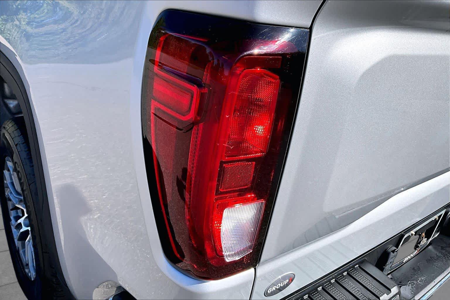Used 2020 GMC Sierra 1500 SLE w/ Remote Start Package AWD/4WD image 28