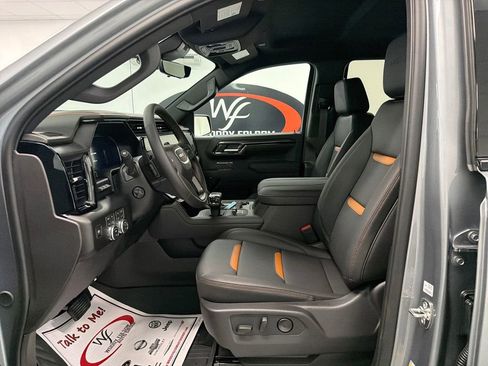 New 2026 GMC Sierra 1500 AT4 w/ Technology Package AWD/4WD image 8