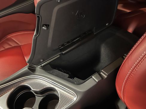 Used 2021 Dodge Challenger SRT Hellcat image 21