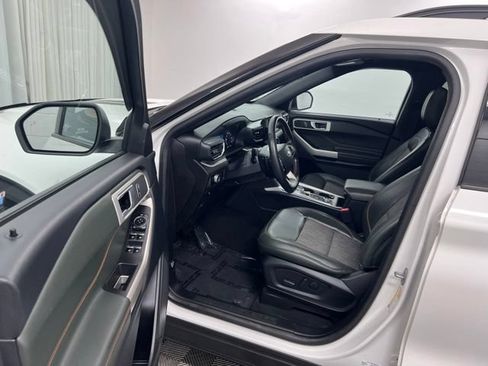 Used 2023 Ford Explorer Timberline AWD/4WD image 12