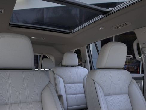 New 2026 Buick Enclave Avenir w/ Super Cruise Package FWD image 25