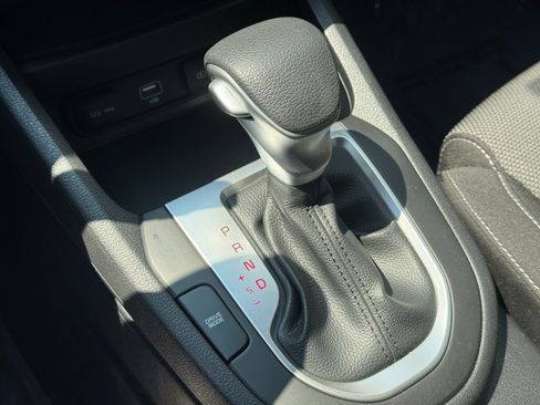 Used 2024 Kia Forte LX FWD image 27