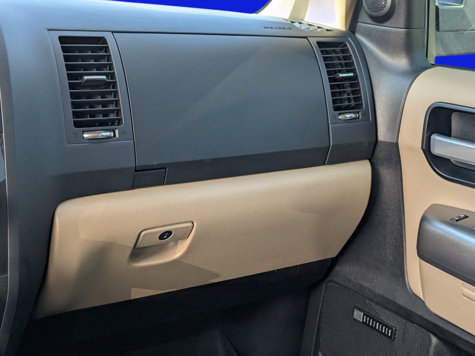 Used 2020 Toyota Sequoia Limited w/ Safety & Convenience Package RWD image 20