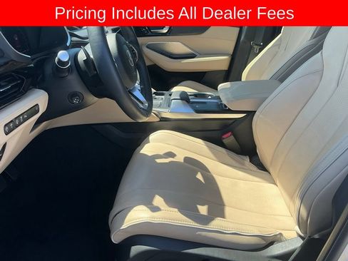 Used 2024 Acura MDX w/ Advance Package AWD/4WD image 8