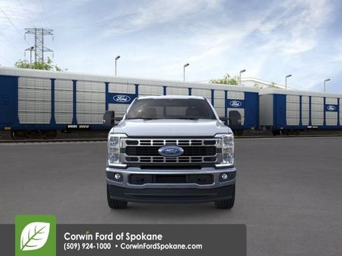 New 2026 Ford F350 XLT w/ 360-Degree Camera Package AWD/4WD image 8
