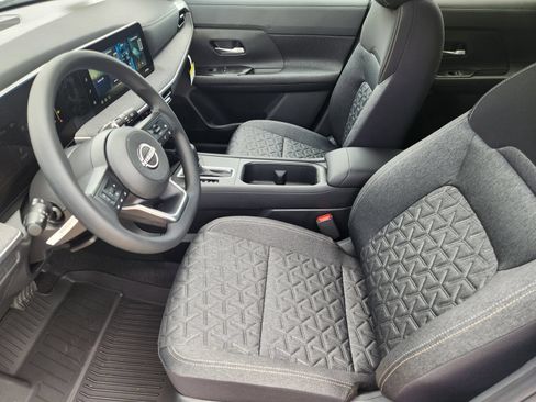 New 2026 Nissan Kicks SV w/ Cold Weather Package AWD/4WD image 12
