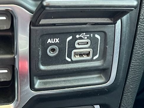 Used 2021 Jeep Gladiator Rubicon AWD/4WD image 28