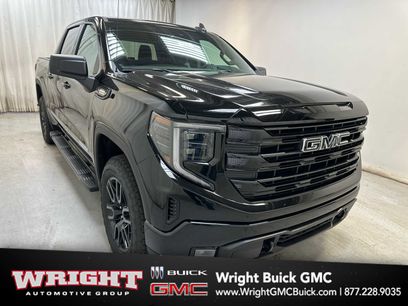 New 2025 GMC Sierra 1500 Elevation w/ LPO, Elevation Black Package