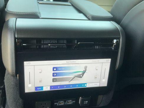 New 2026 Jeep Grand Wagoneer Summit w/ Rear Seat Video Group I AWD/4WD image 16