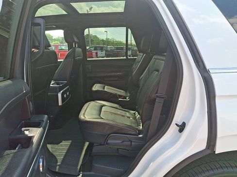 Certified 2023 Ford Expedition Limited AWD/4WD image 10